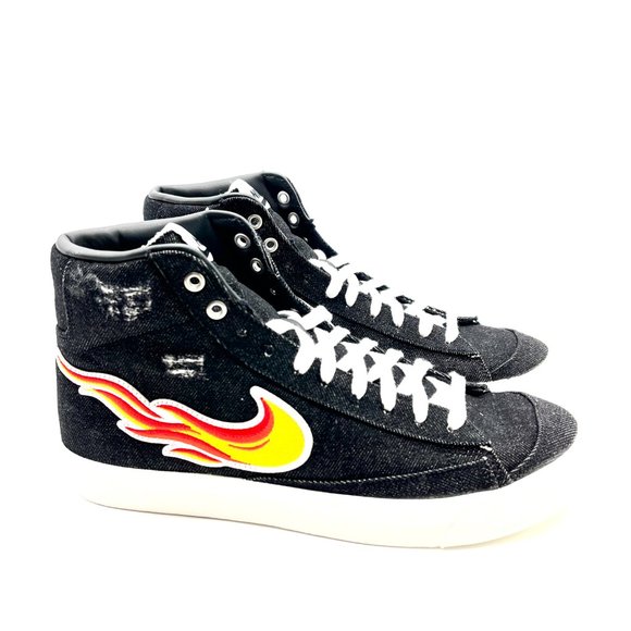 Nike Men\'s Blazer Mid \'77 Vintage Cleveland Rocks Sneakers 10.5 Black main image 4
